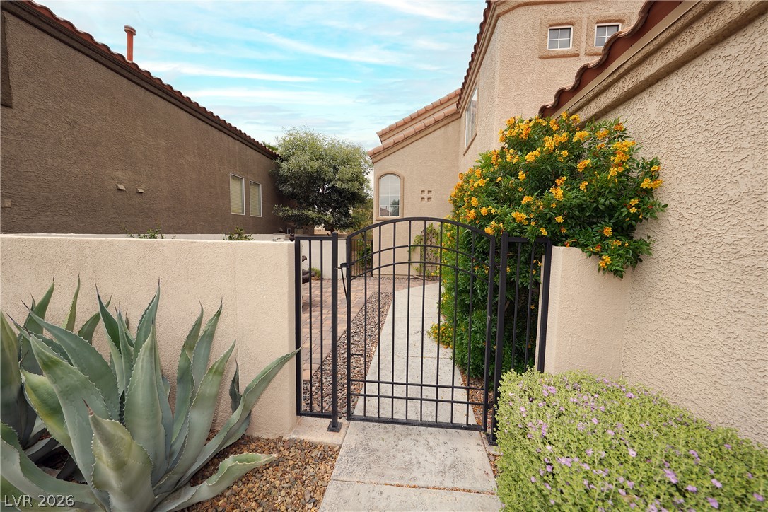 9213 Vosburgh Drive Las Vegas NV 89117