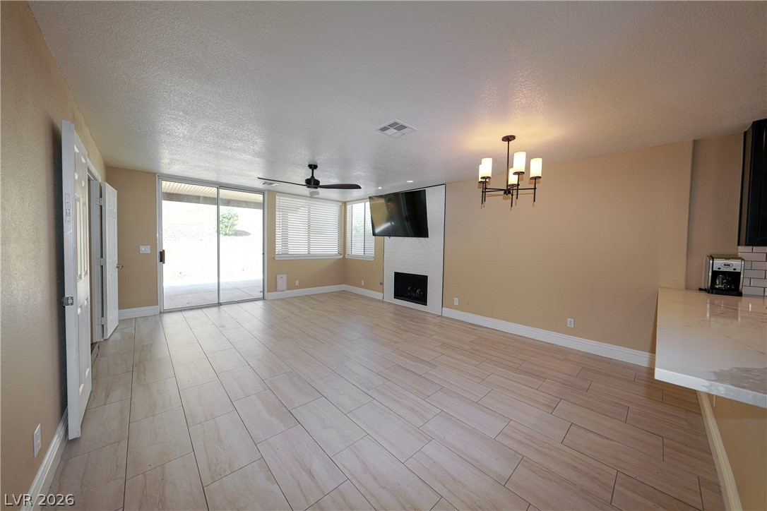 9213 Vosburgh Drive Las Vegas NV 89117