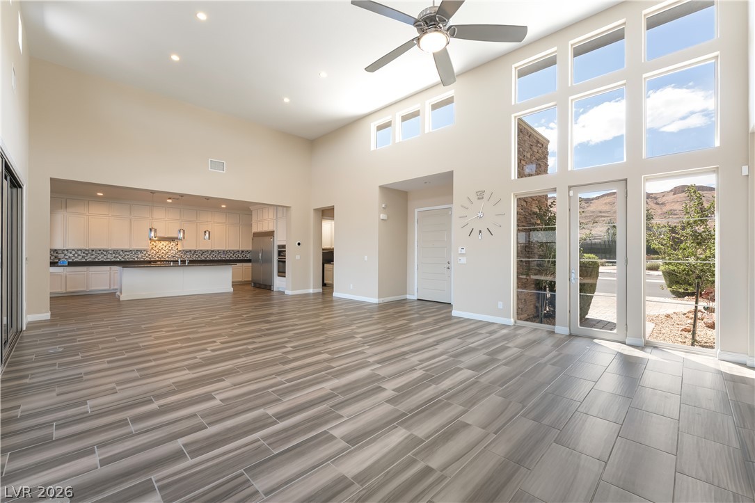 6700 Regency Valley Street Las Vegas NV 89148