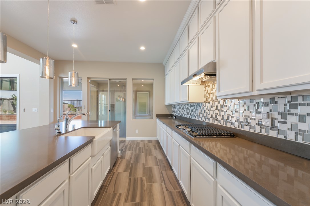 6700 Regency Valley Street Las Vegas NV 89148