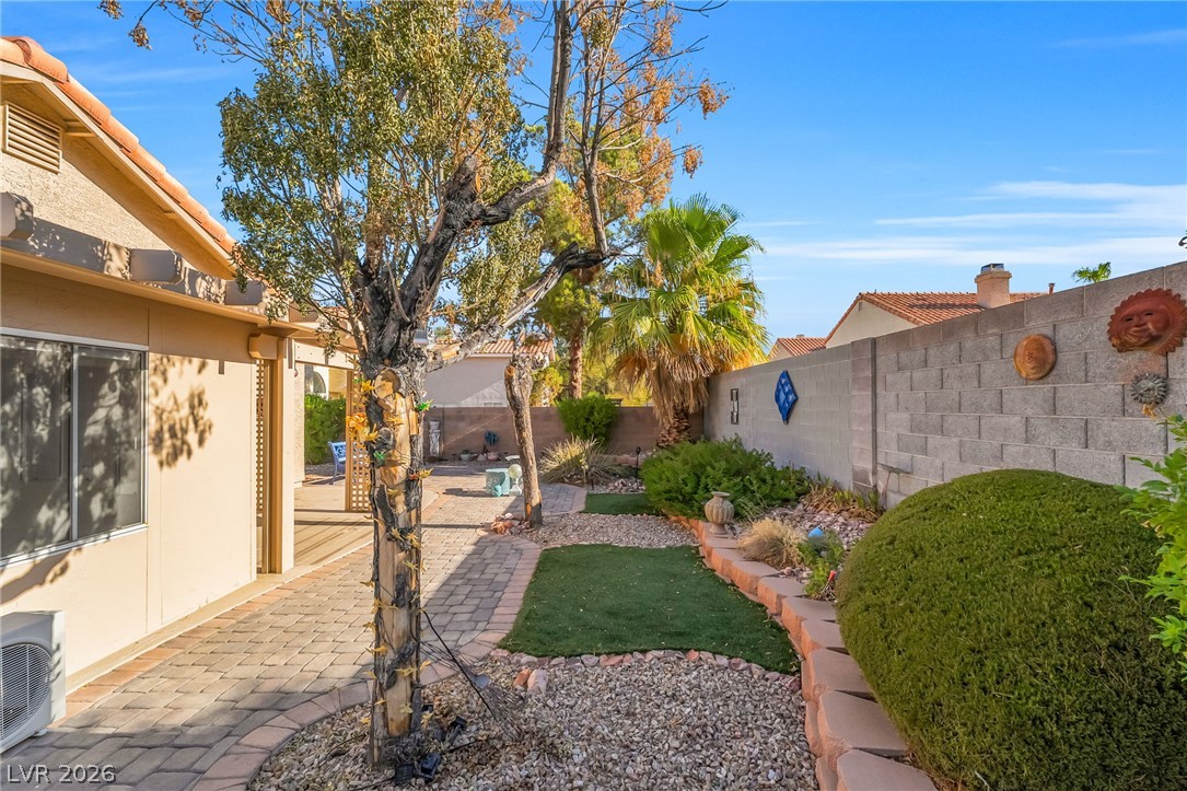 62 Tidwell Lane Henderson NV 89074