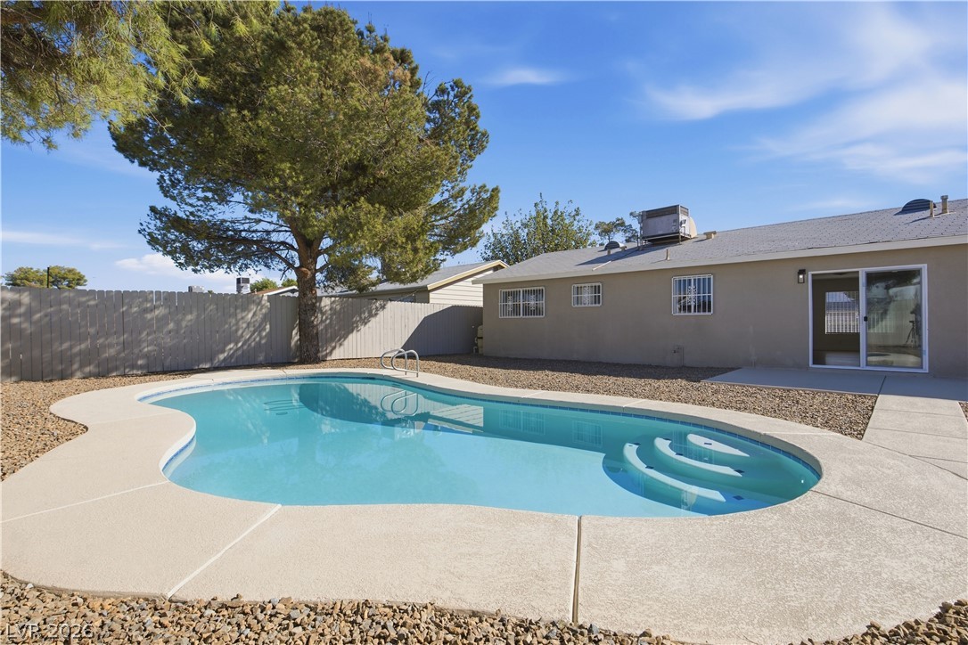 1208 Sandy Cove Street Las Vegas NV 89110