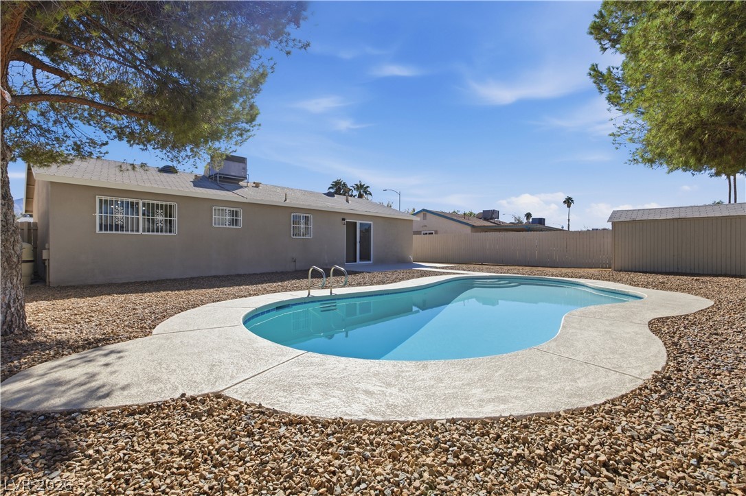 1208 Sandy Cove Street Las Vegas NV 89110