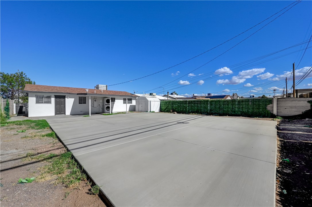 1421 Palm Street Henderson NV 89011