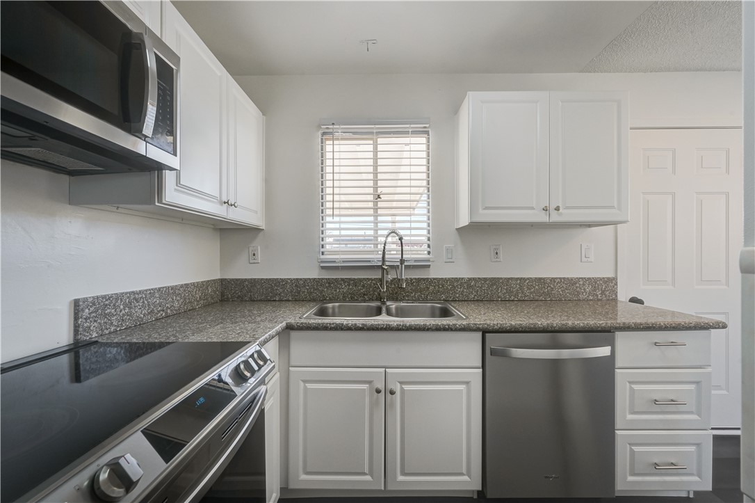 1421 Palm Street Henderson NV 89011