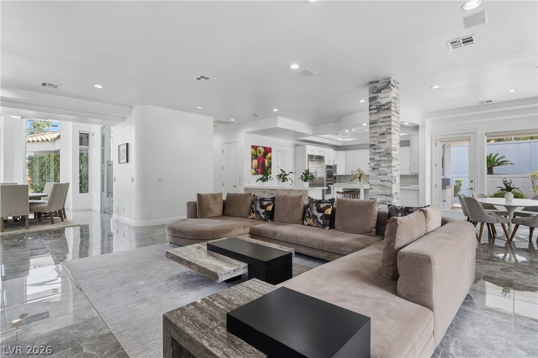 8632 Canyon View Drive Las Vegas NV 89117