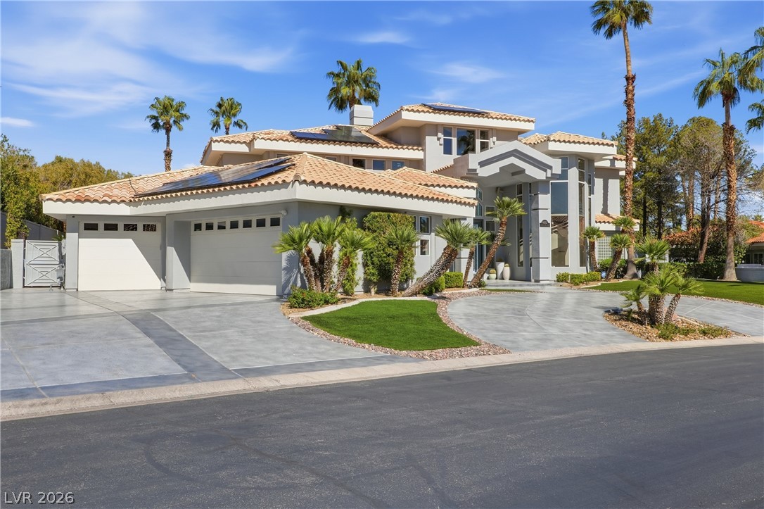 8632 Canyon View Drive Las Vegas NV 89117