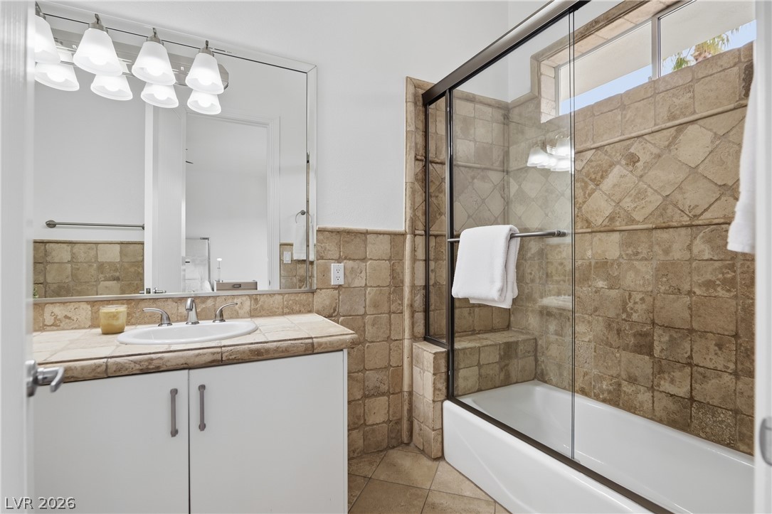 8632 Canyon View Drive Las Vegas NV 89117