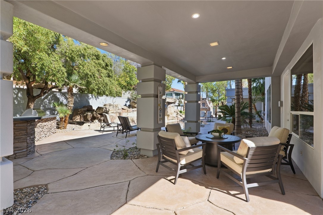 8632 Canyon View Drive Las Vegas NV 89117