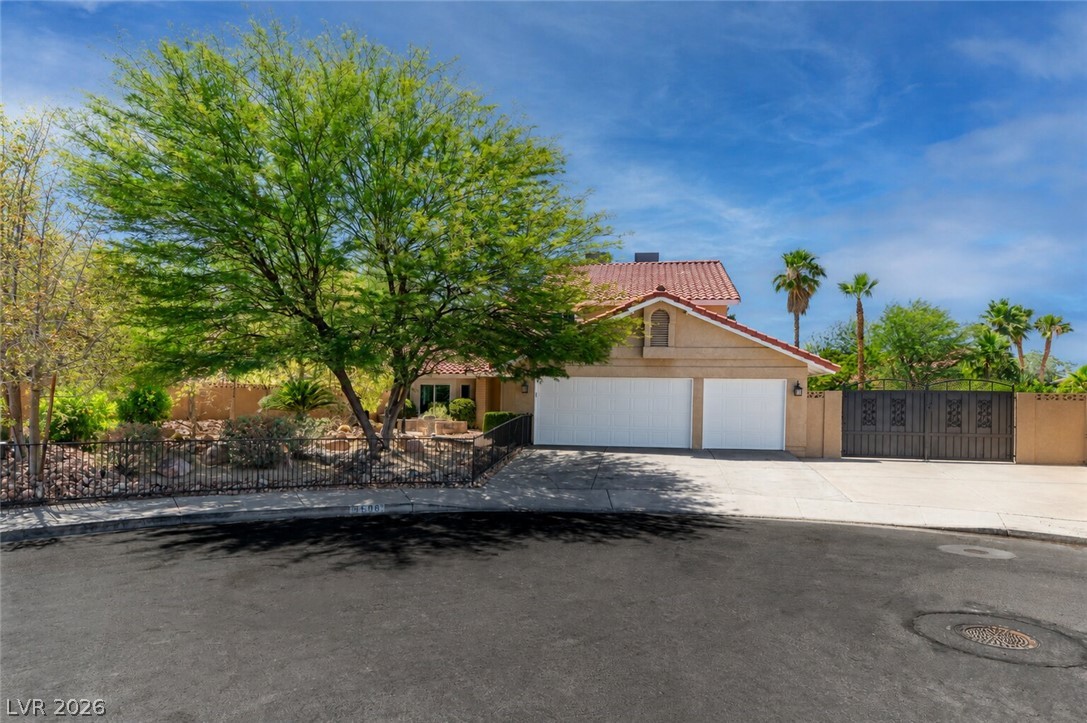 8608 Maleta Court Las Vegas NV 89117