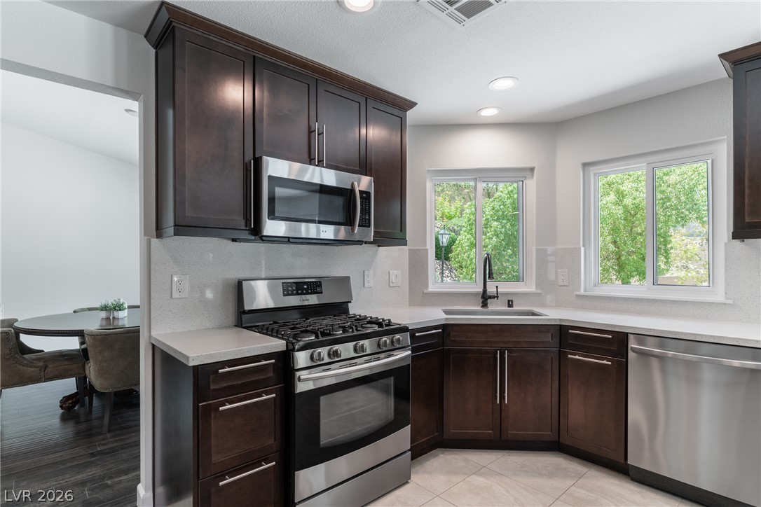 8608 Maleta Court Las Vegas NV 89117