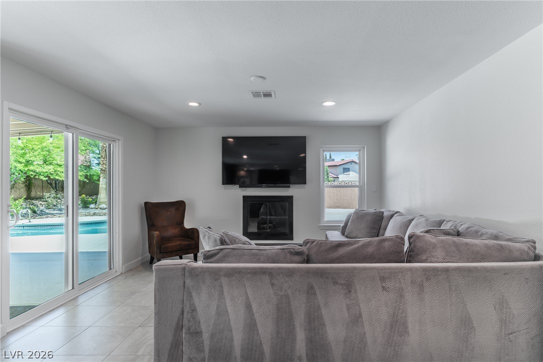 8608 Maleta Court Las Vegas NV 89117