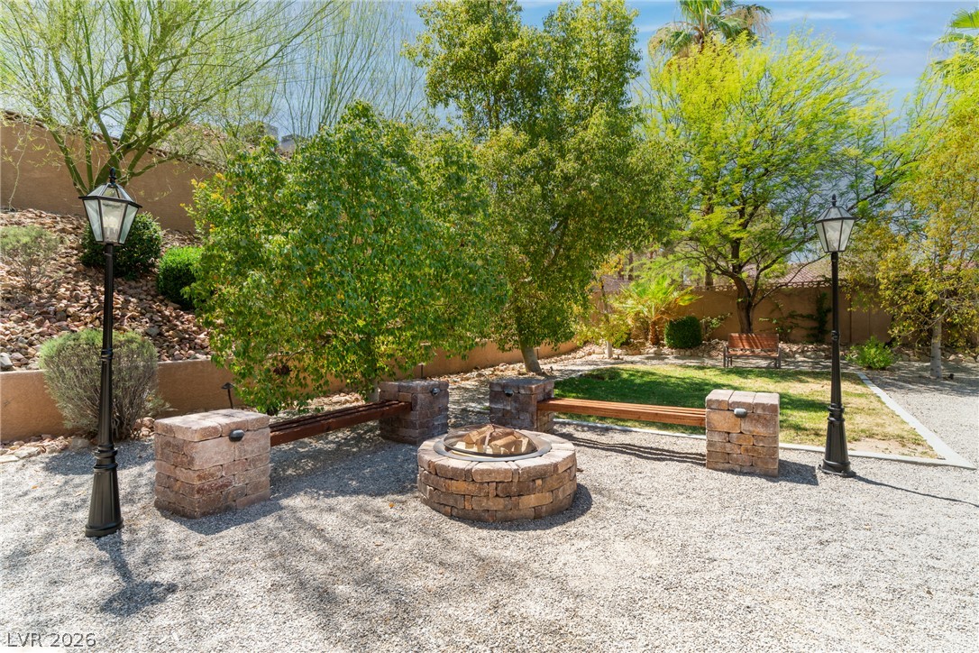 8608 Maleta Court Las Vegas NV 89117