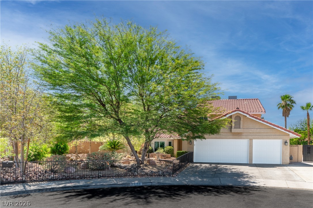 8608 Maleta Court Las Vegas NV 89117