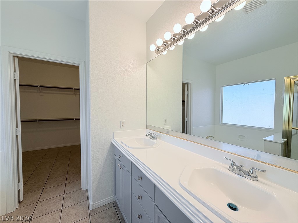 8938 Sanibel Shore Avenue Las Vegas NV 89147