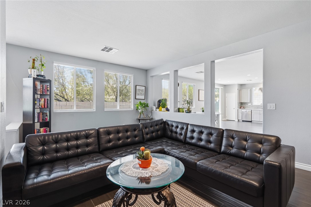 5575 Cresent Valley Street Las Vegas NV 89148