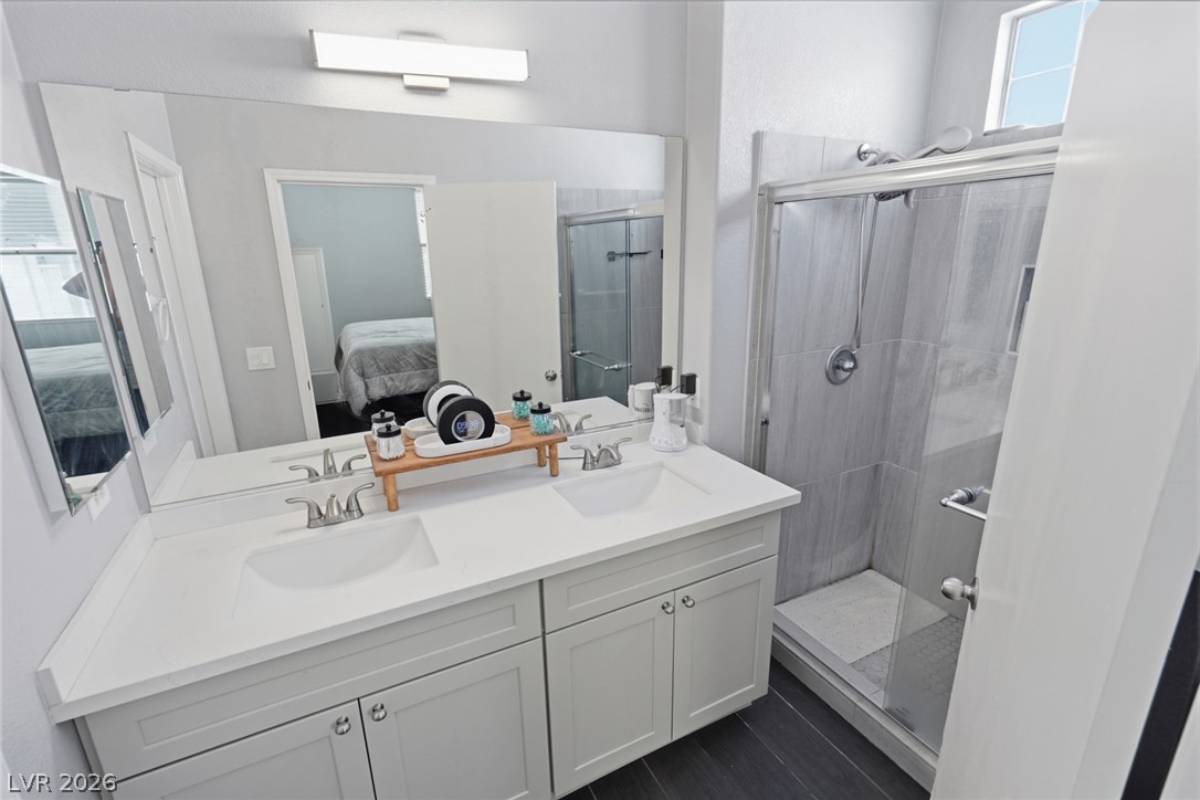 5575 Cresent Valley Street Las Vegas NV 89148