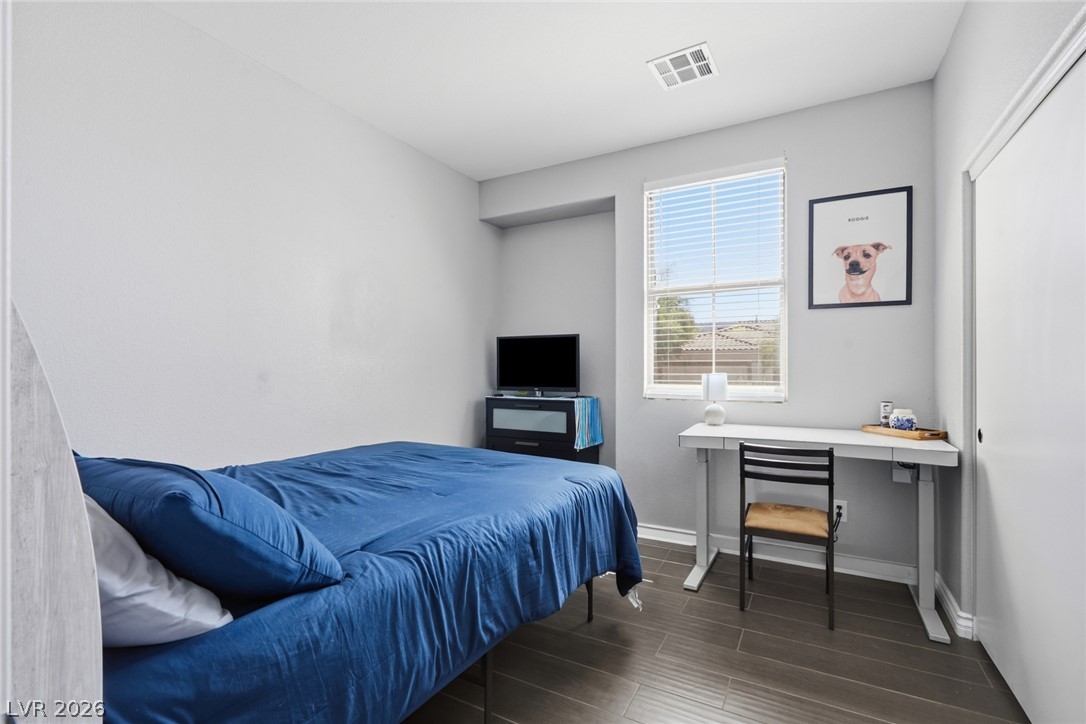 5575 Cresent Valley Street Las Vegas NV 89148