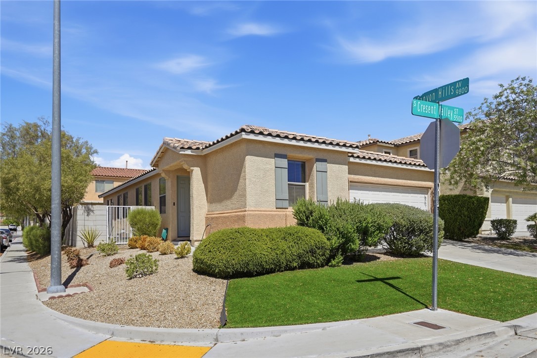 5575 Cresent Valley Street Las Vegas NV 89148