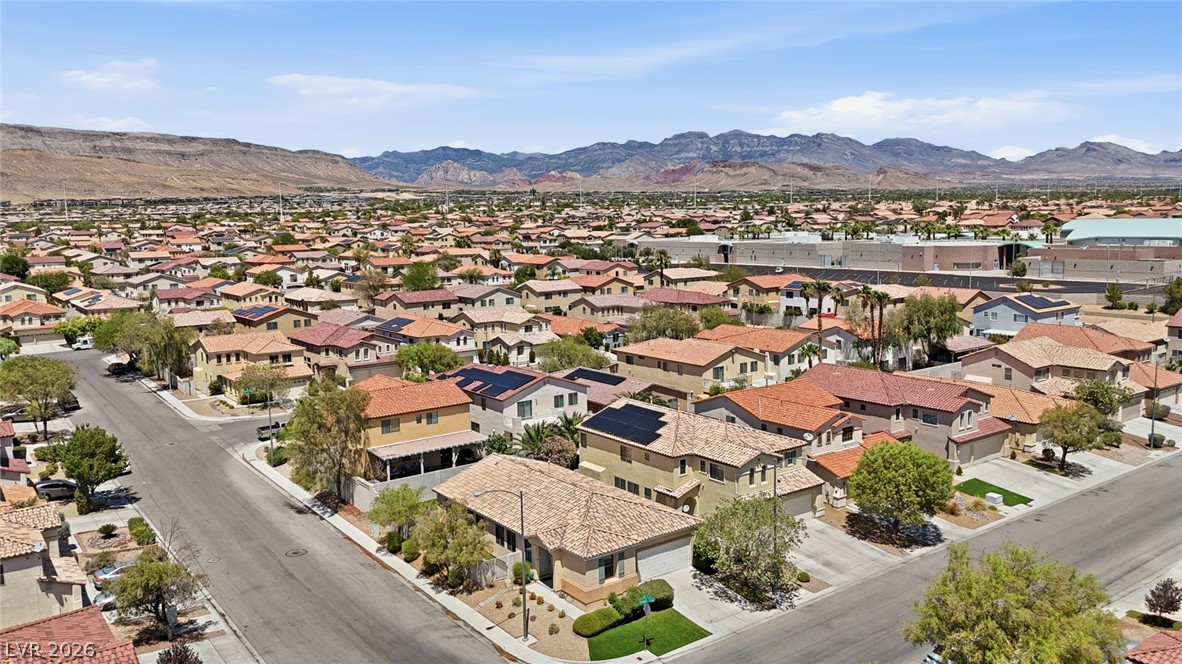 5575 Cresent Valley Street Las Vegas NV 89148