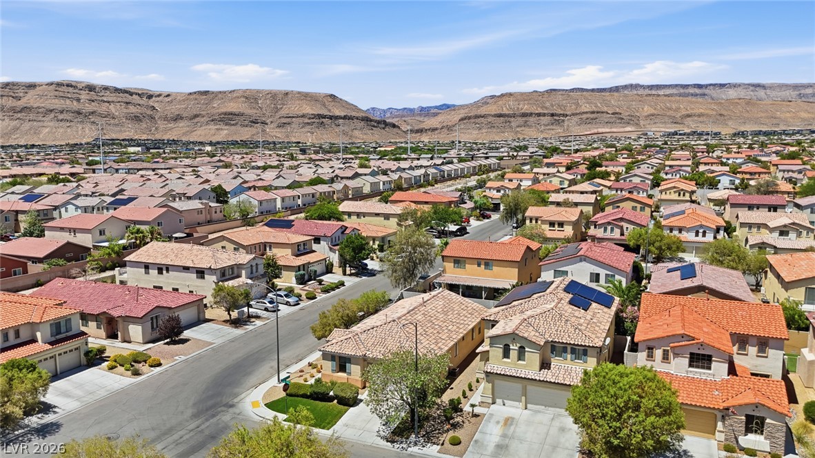 5575 Cresent Valley Street Las Vegas NV 89148