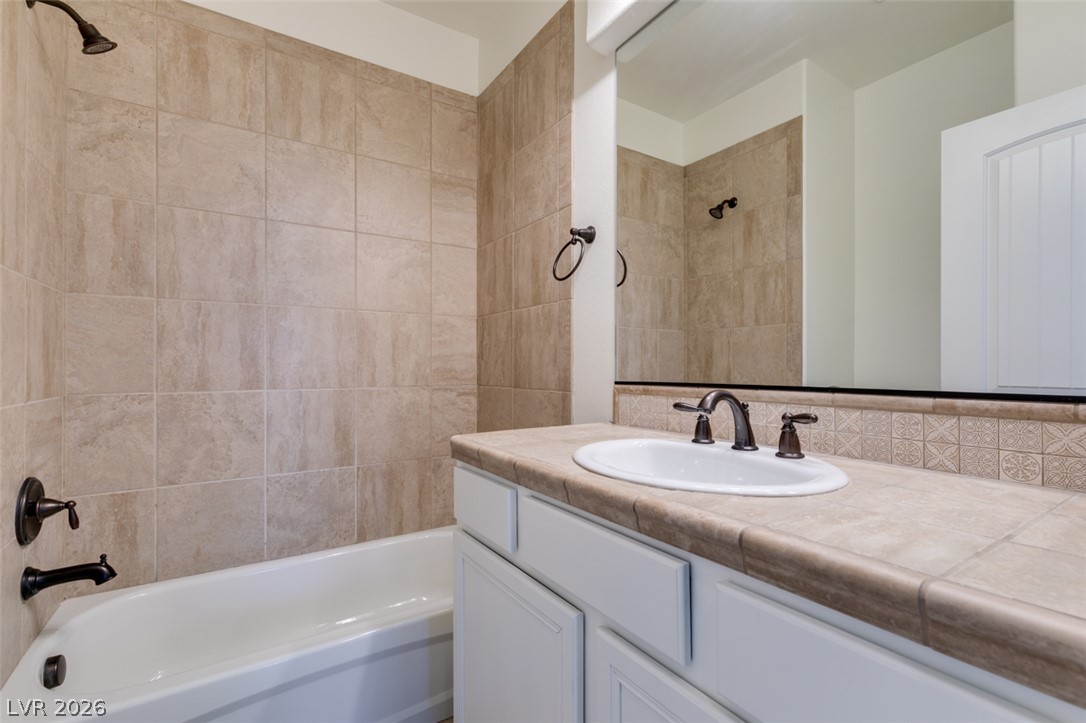 8676 Moreno Mountain Avenue Las Vegas NV 89178