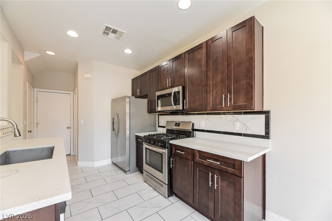 6354 Foxlyn Avenue Las Vegas NV 89122