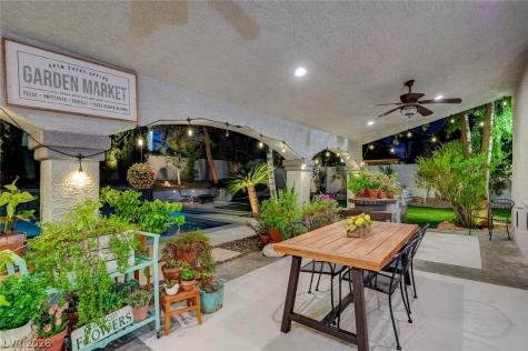 1513 Waterford Falls Avenue Las Vegas NV 89123
