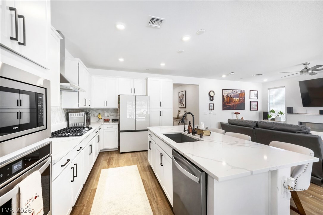 6467 Tavolara Street Las Vegas NV 89166