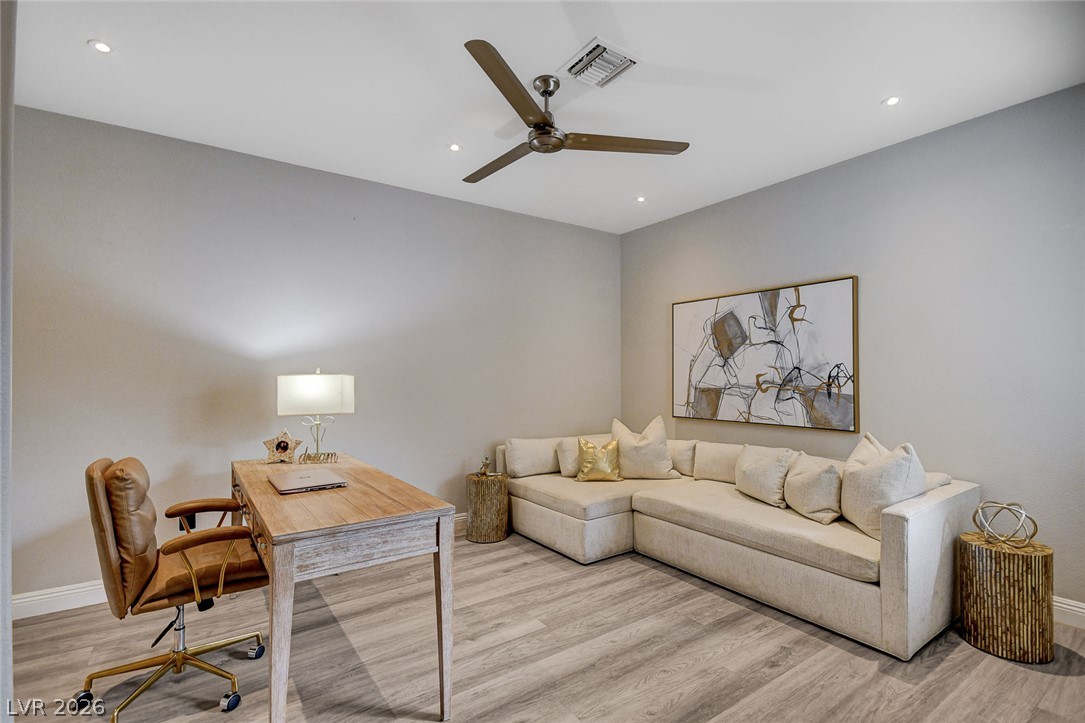 1913 Summer Pine Court 102 Las Vegas NV 89134