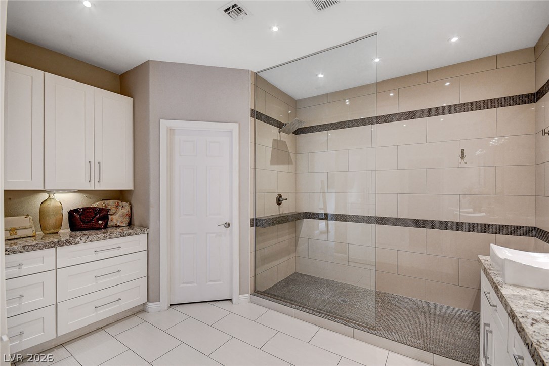 1913 Summer Pine Court 102 Las Vegas NV 89134