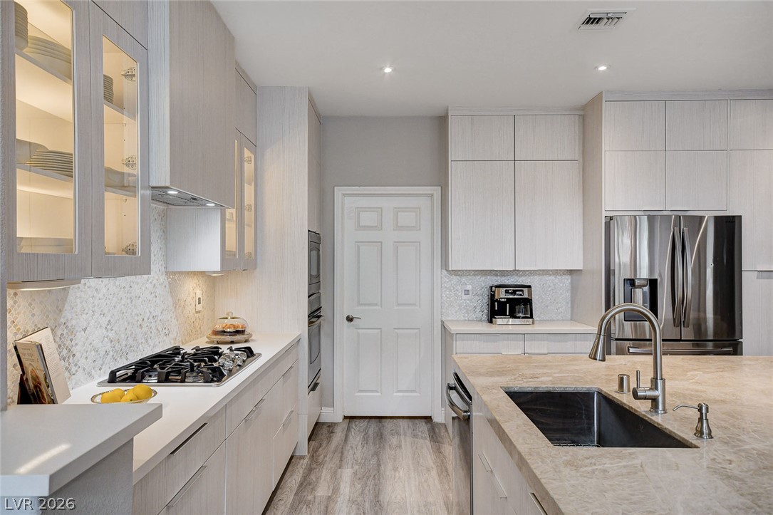 1913 Summer Pine Court 102 Las Vegas NV 89134