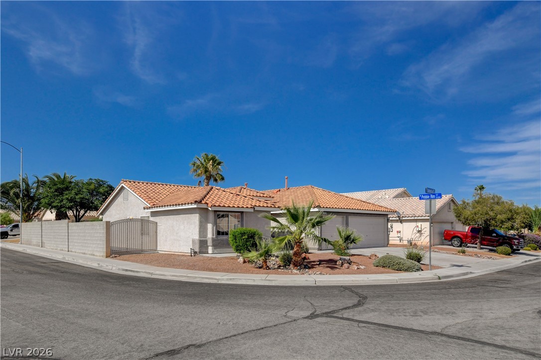910 Cobblestone Cove Road North Las Vegas NV 89081