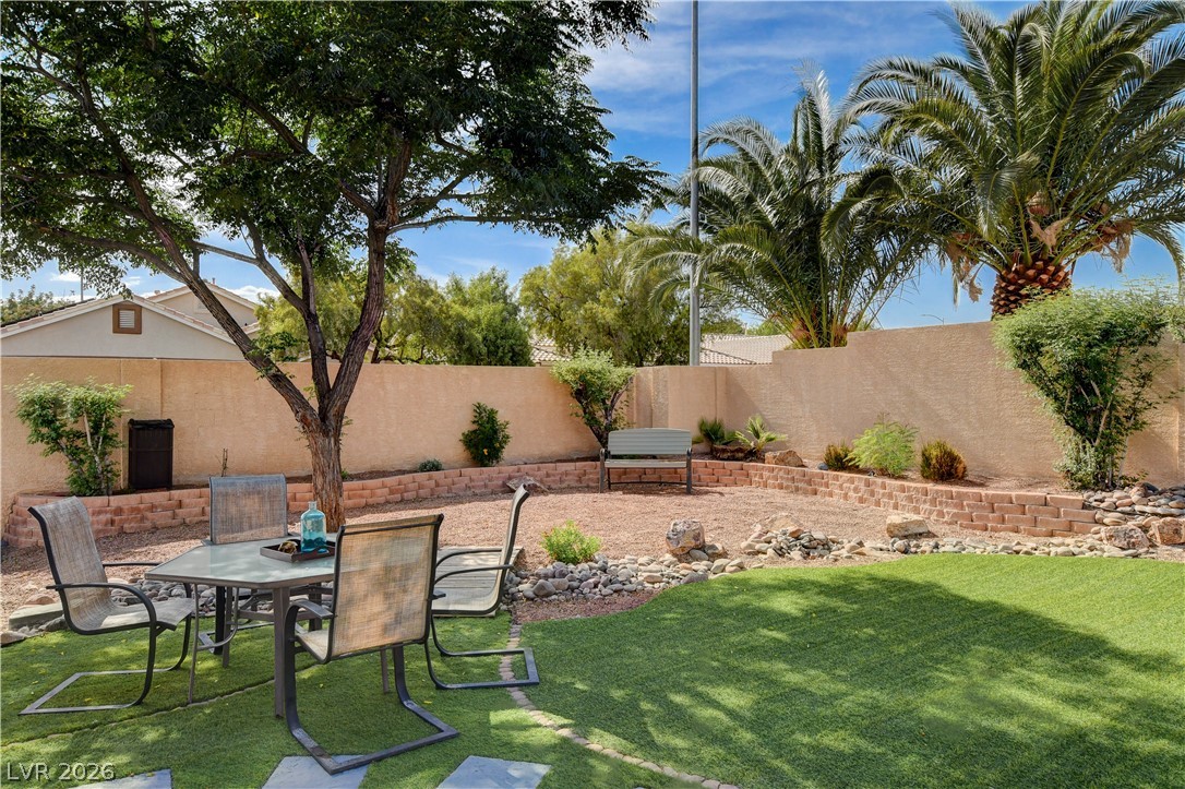 910 Cobblestone Cove Road North Las Vegas NV 89081