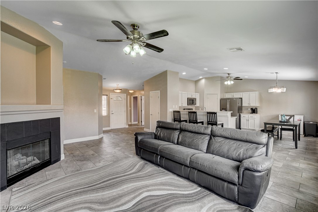 910 Cobblestone Cove Road North Las Vegas NV 89081