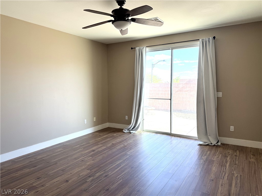 10229 Pine Ridge Peak Avenue Las Vegas NV 89166