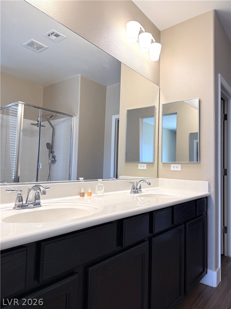 10229 Pine Ridge Peak Avenue Las Vegas NV 89166