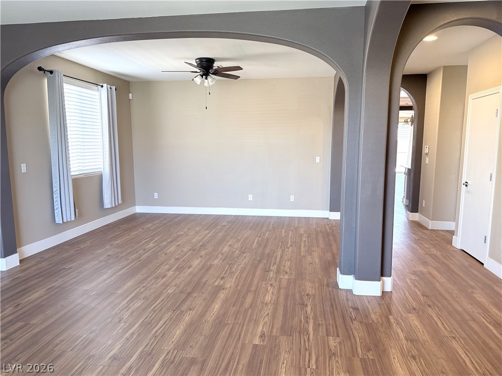 10229 Pine Ridge Peak Avenue Las Vegas NV 89166