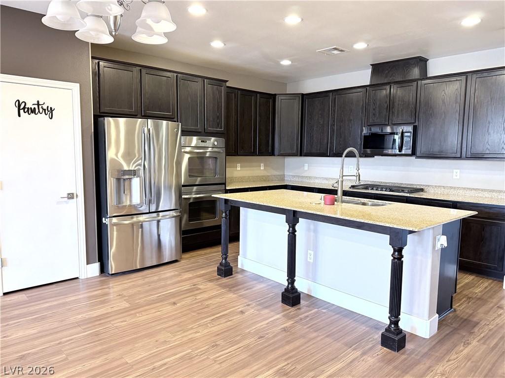10229 Pine Ridge Peak Avenue Las Vegas NV 89166