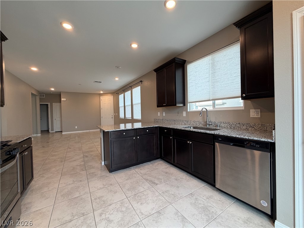 5802 Holbeche Street Las Vegas NV 89113
