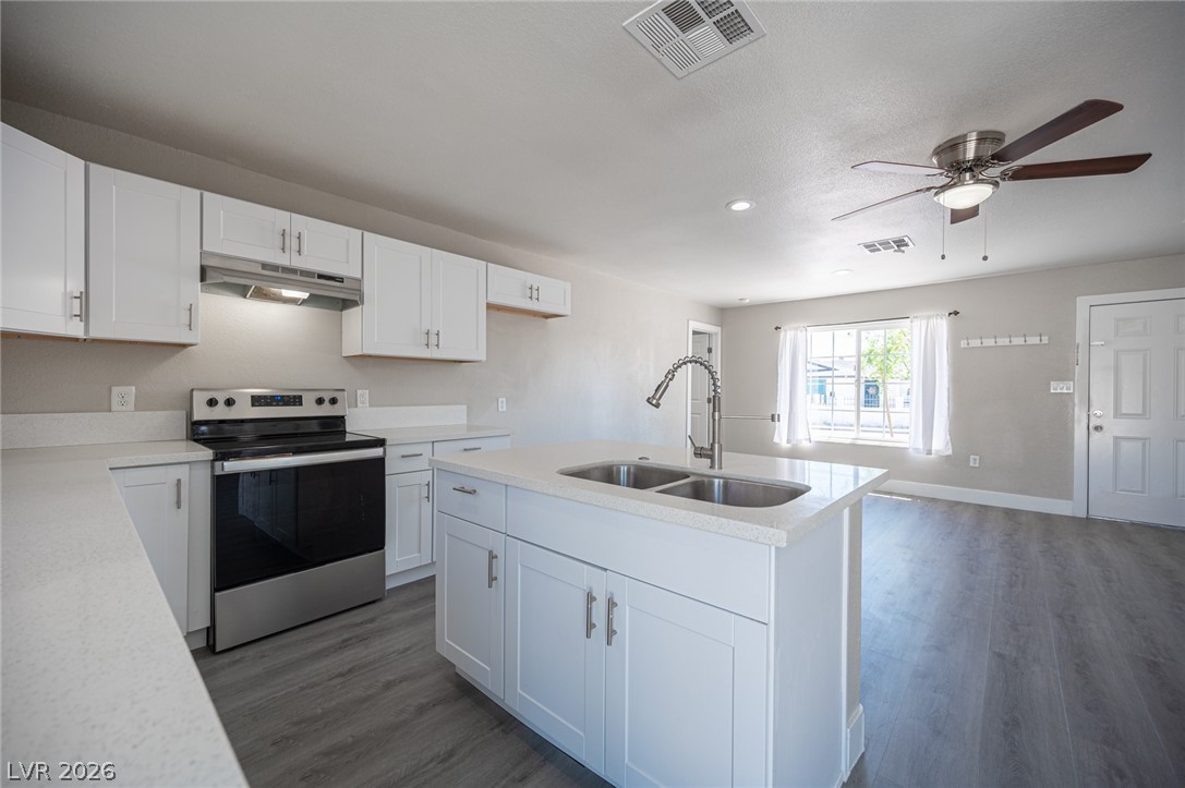 2925 Demetrius Avenue Las Vegas NV 89101