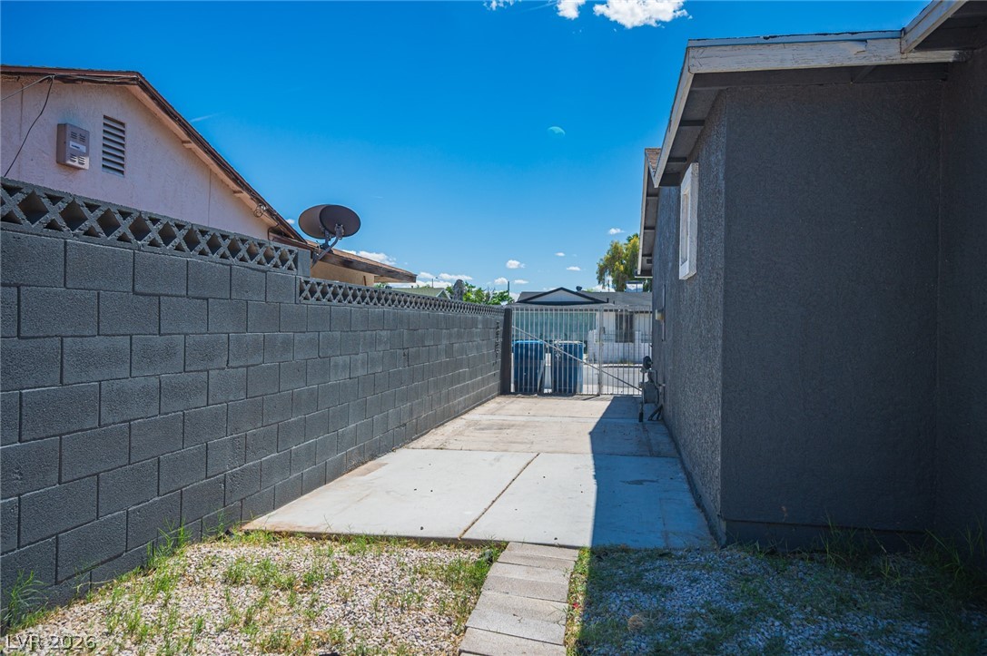 2925 Demetrius Avenue Las Vegas NV 89101