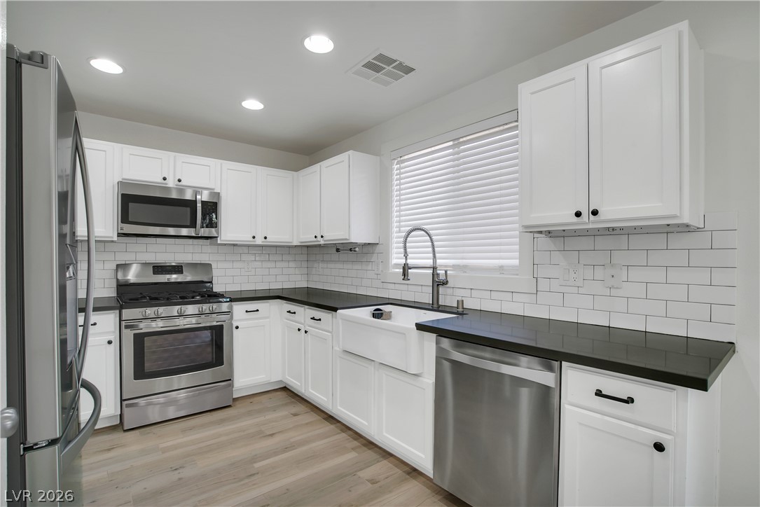 10250 Headrick Drive Las Vegas NV 89166