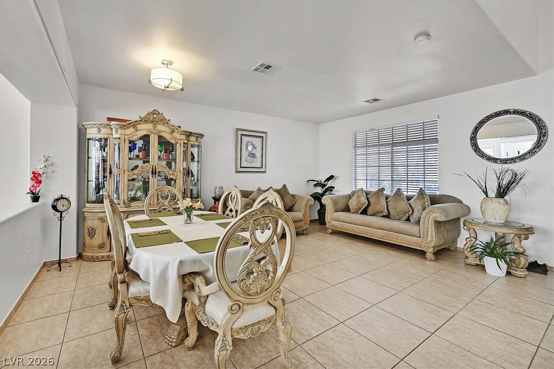 1416 Phyllis Las Vegas NV 89142