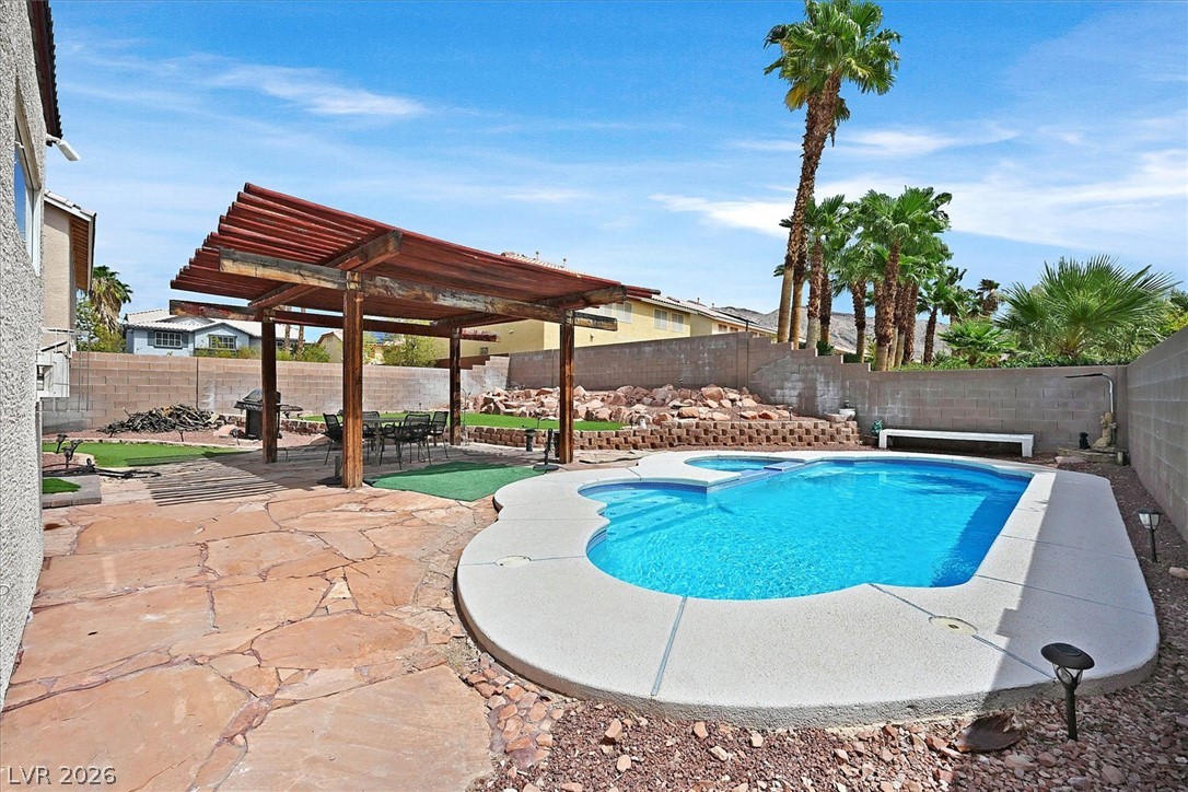 1416 Phyllis Las Vegas NV 89142
