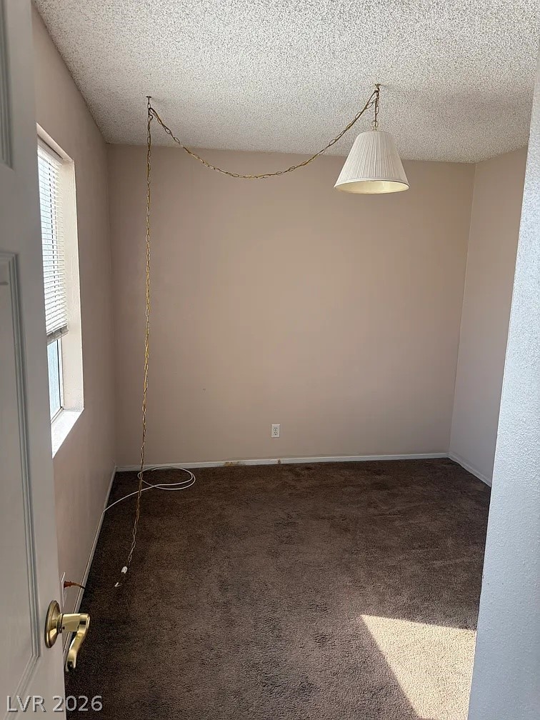 4914 Larkspur Street Las Vegas NV 89120
