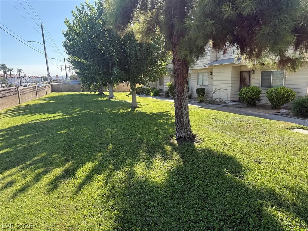4914 Larkspur Street Las Vegas NV 89120