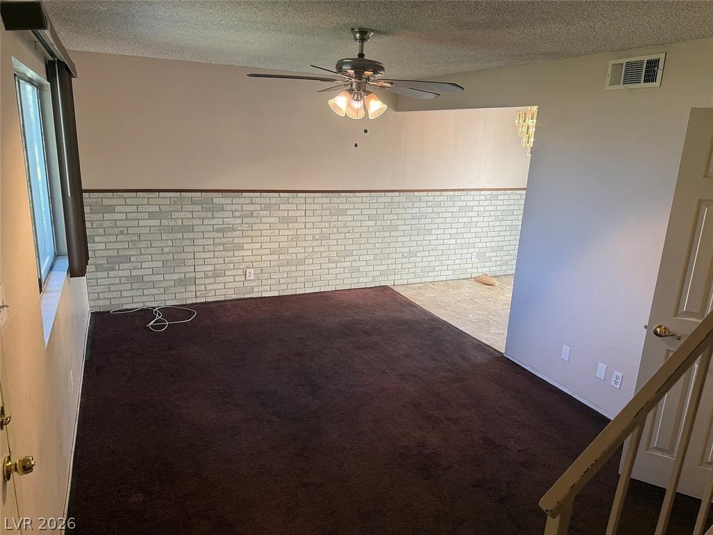 4914 Larkspur Street Las Vegas NV 89120