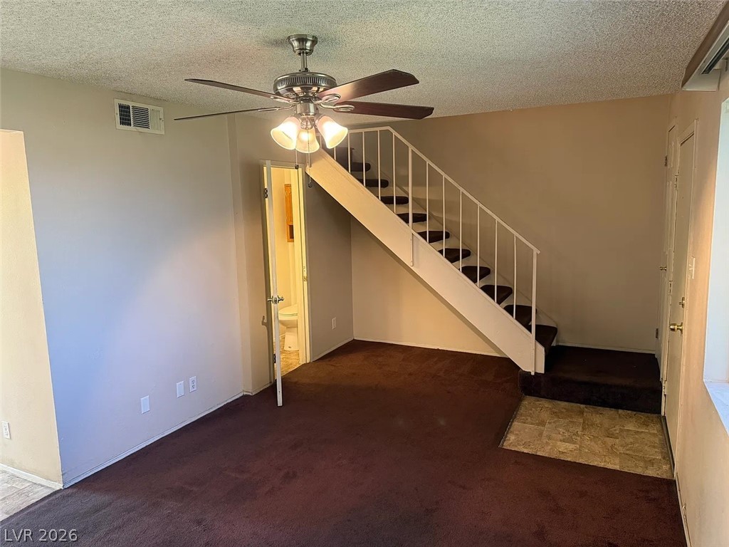 4914 Larkspur Street Las Vegas NV 89120