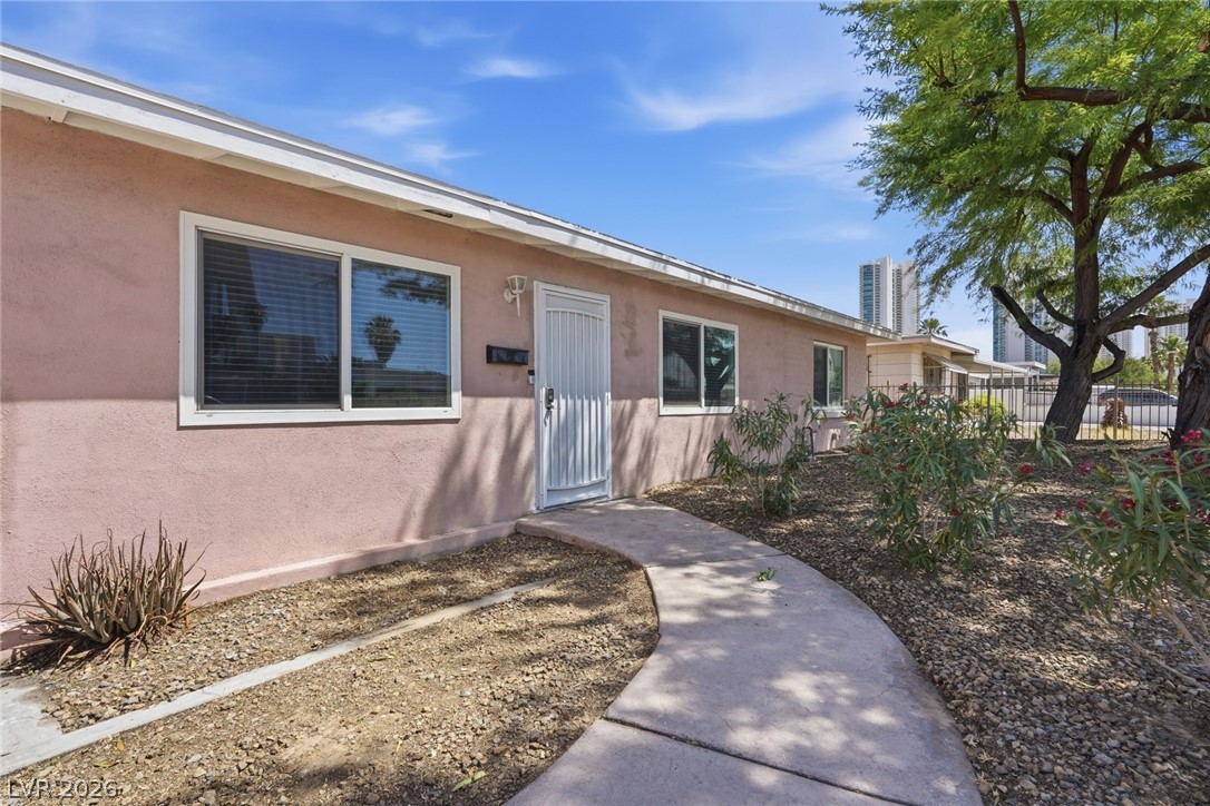 2105 Santa Paula Drive Las Vegas NV 89104